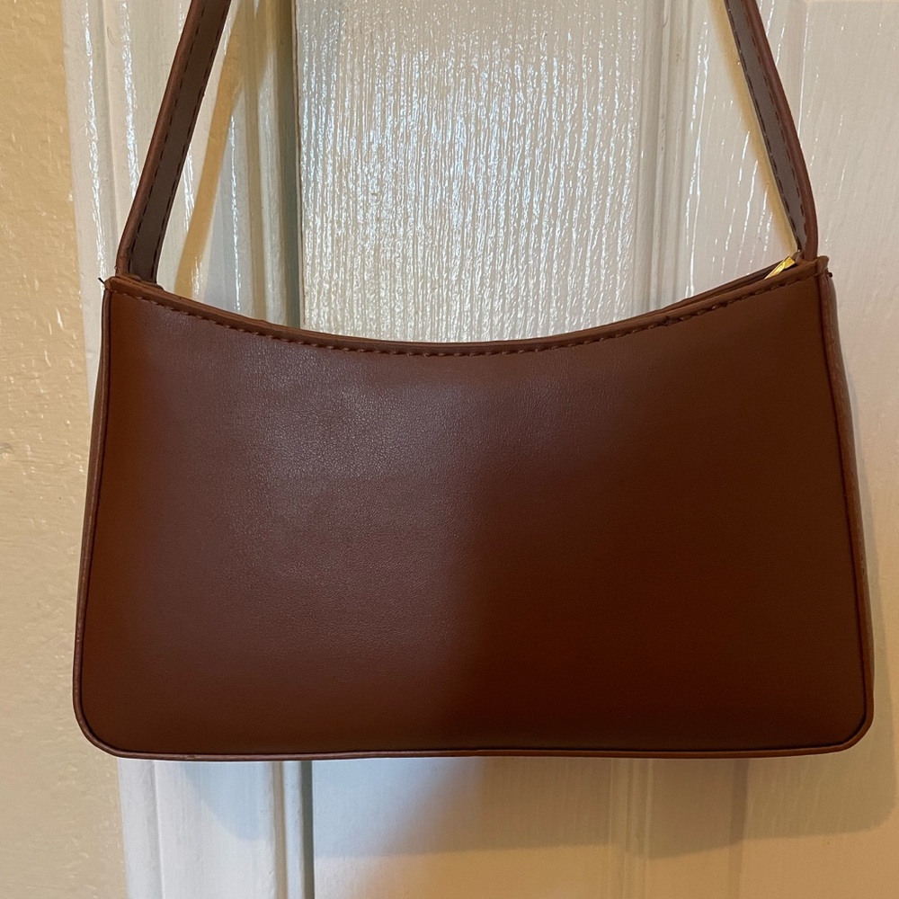 Chocolate brown shoulder bag